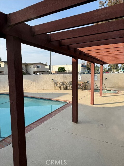 Building Photo - 13100 Gilbert St