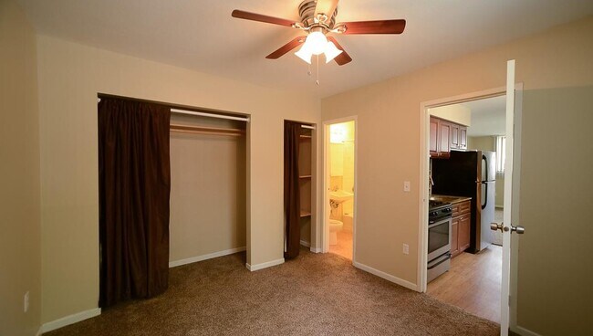 Building Photo - Minnehaha Apartments | 3608