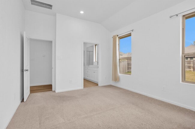 Building Photo - 15619 Rising Wren Ct