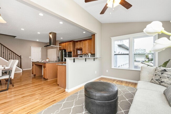 Building Photo - 7576 Bullseye Dr