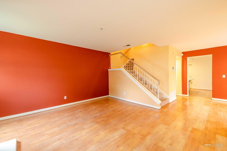 Building Photo - 1171 Tea Rose Cir