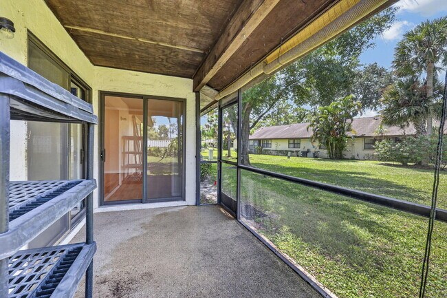 Building Photo - 184 Mastic Tree Ct