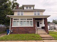 Building Photo - 1047 Sibley St NW