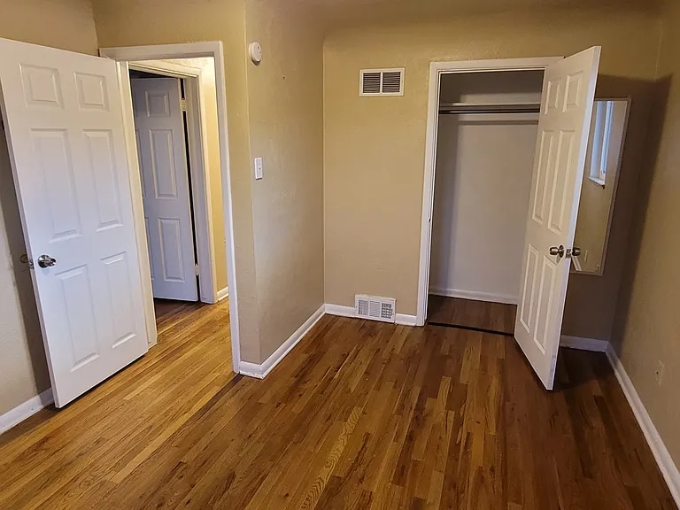 Building Photo - 5211 Julian St