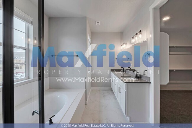 Building Photo - Brand New - Modern Living / 4BD 2.5 BTH 2GAR / Home in Lehi