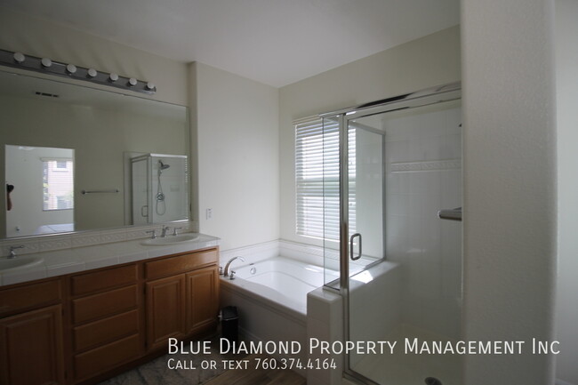Building Photo - 6628 Foxtail Way