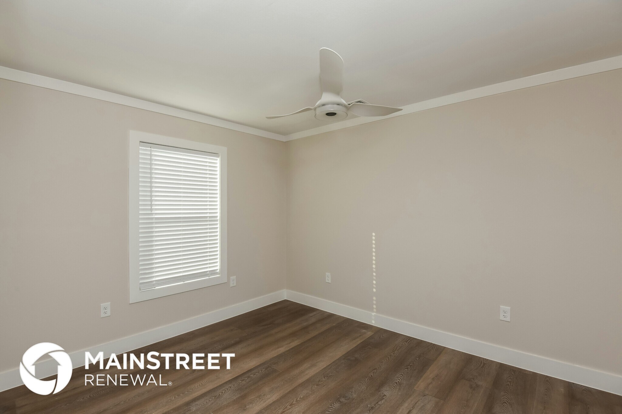 Building Photo - 2120 Belzise Terrace