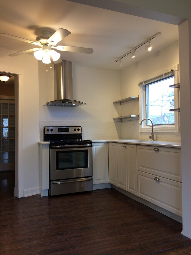 Kitchen - 65 Spruce Ave