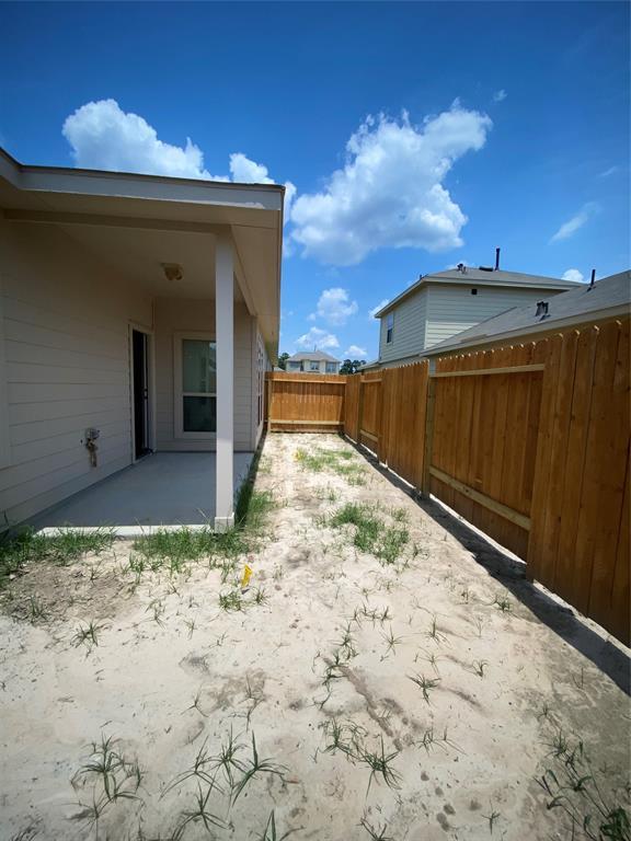 Building Photo - 21807 Barred Owl Dr