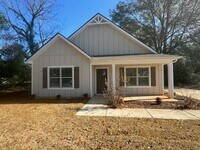 Building Photo - 515 Boulevard