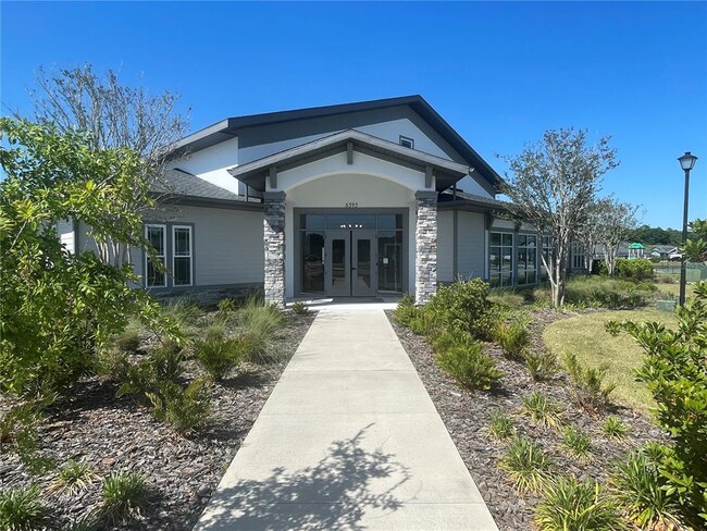 Building Photo - 9412 SW 67th Ln
