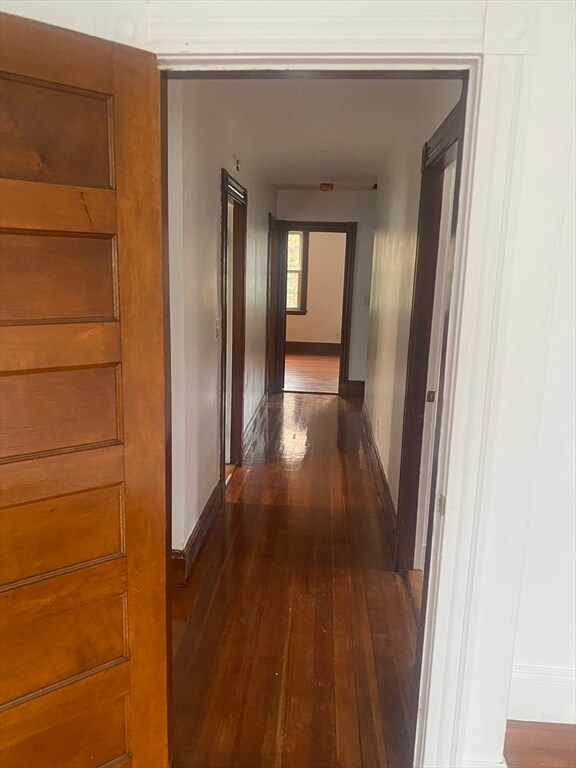 Building Photo - 11 Pasadena Rd