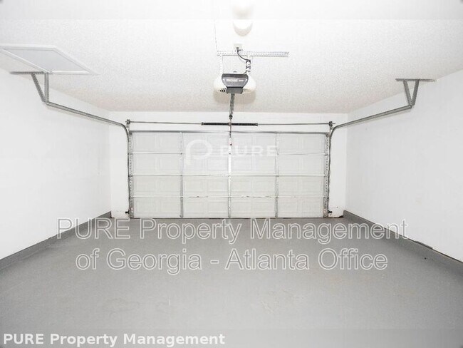 Building Photo - 7124 Merrywood Dr