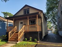 Building Photo - 1820 Crain St