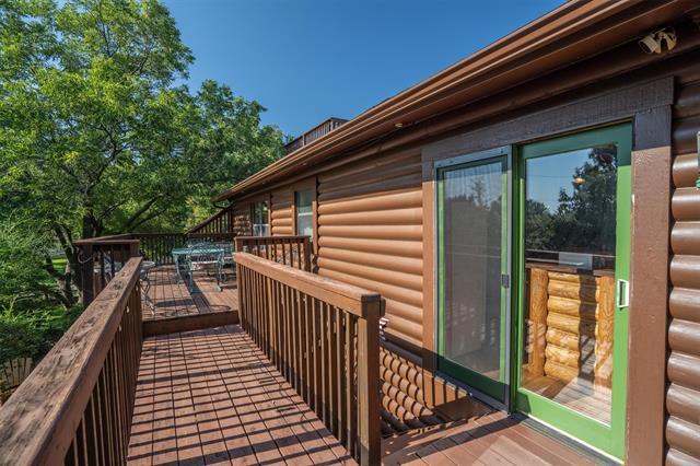 Building Photo - 322 Post Oak Dr