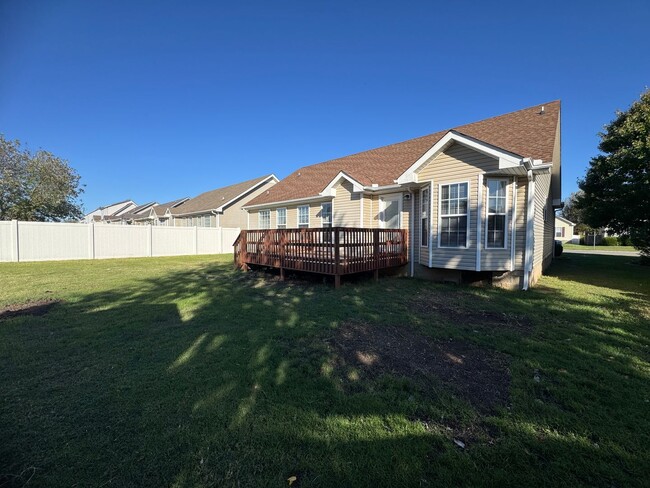 Building Photo - Beautiful Single Family Home