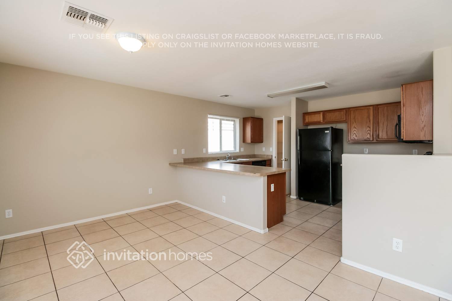 Building Photo - 3417 W Wayland Dr