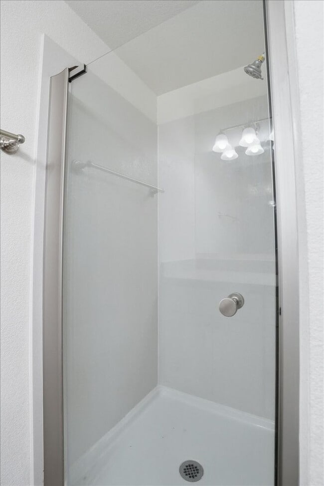 Building Photo - 2491-2491 American River Dr