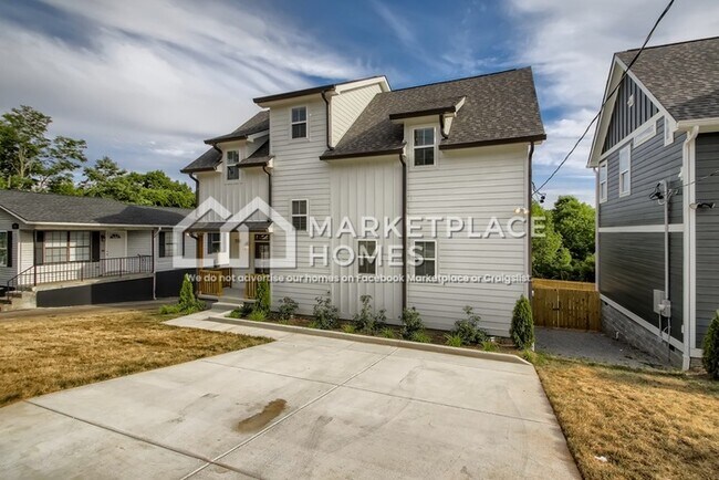 Building Photo - 518 Yokley Rd