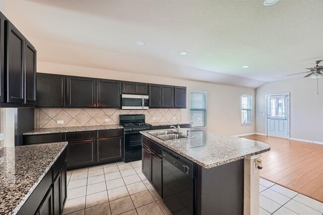 Building Photo - 11216 Dawes Pl