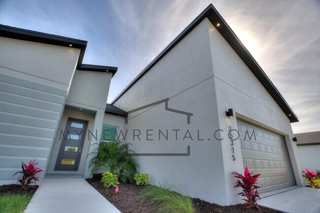 Building Photo - Deposit-Free! Modern, energy efficient hom...