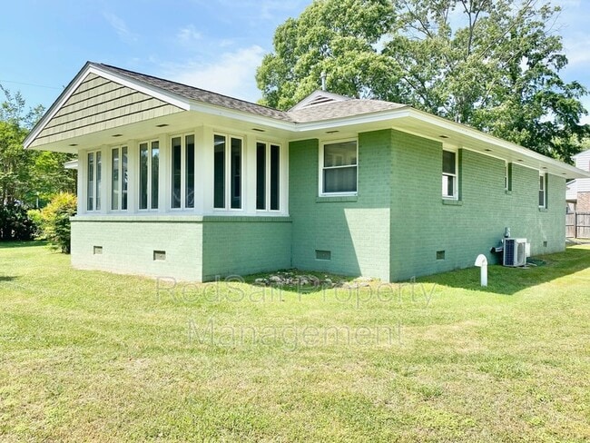 Building Photo - 315 Bunting Point Rd