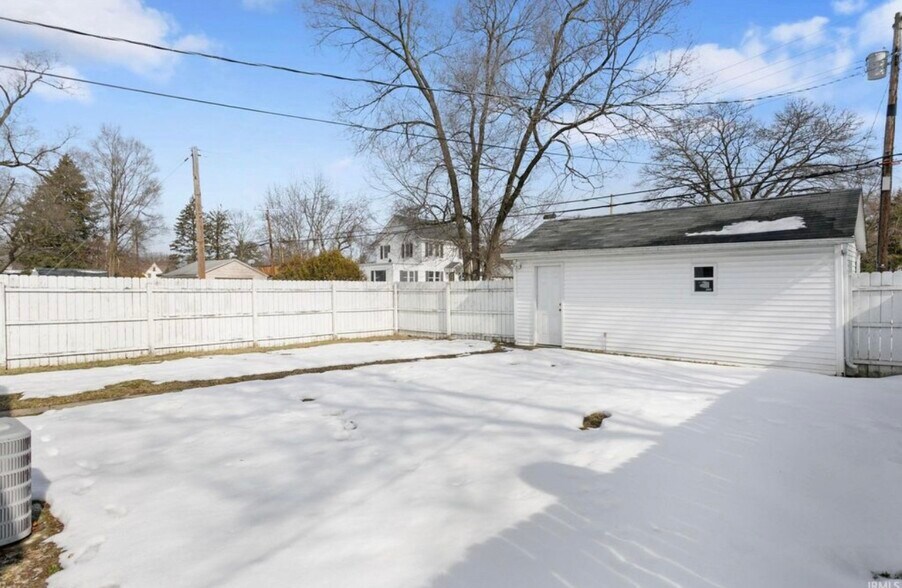 Building Photo - 1622 Wilber St