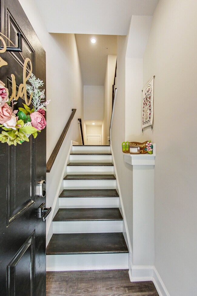 Building Photo - 12845 Milling Stone Terrace