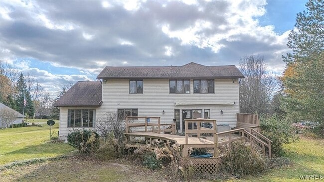 Building Photo - 6784 Bear Ridge Rd