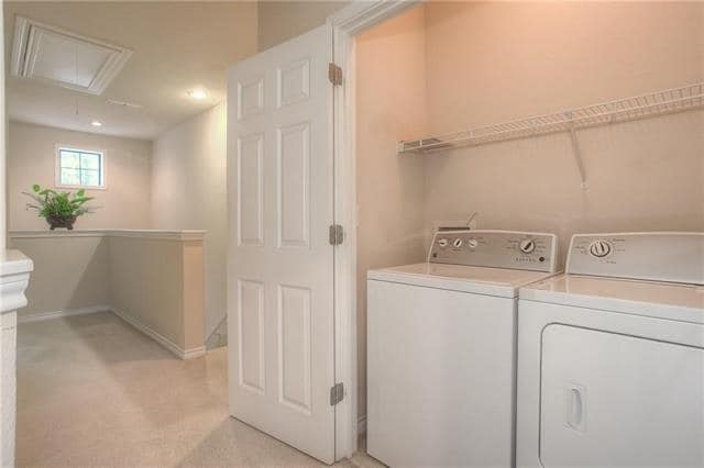 Building Photo - 3807 Westridge Ave
