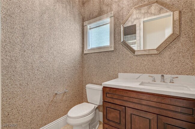 Building Photo - 9813 Edgeview Pl