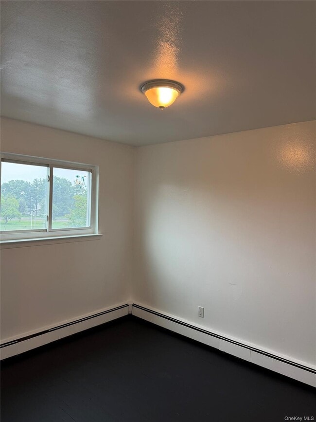 Building Photo - 93-20 243rd St