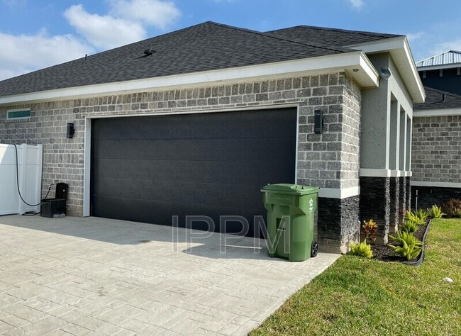 Building Photo - 14609 Johnston Ln