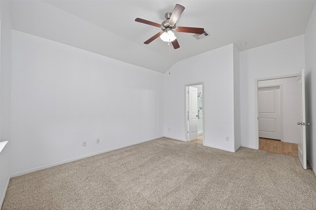 Building Photo - 22522 Fosters Park Ct