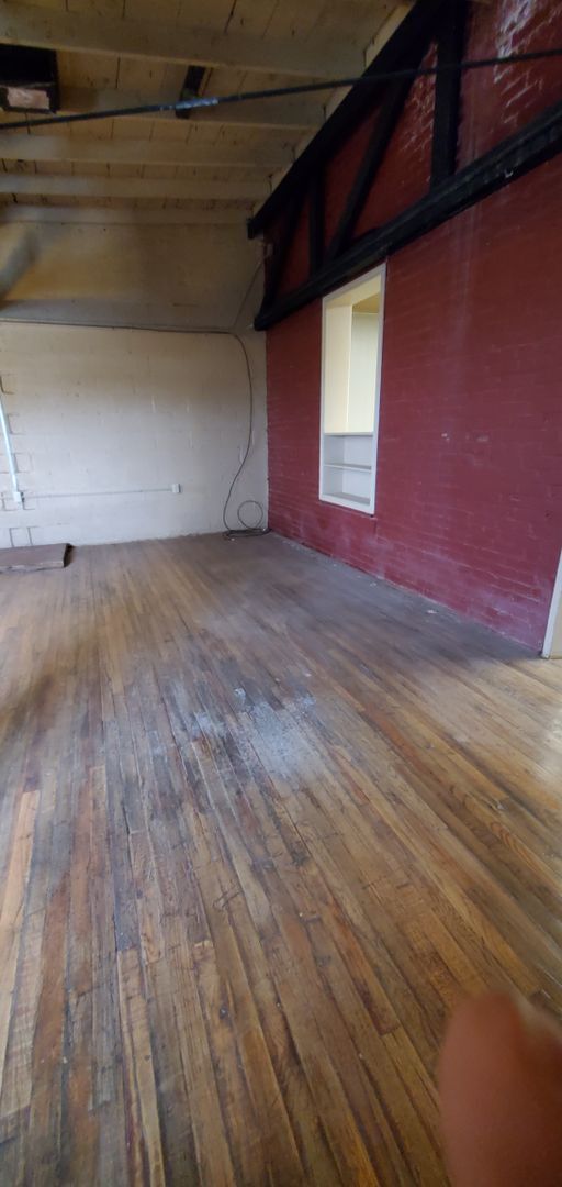 Building Photo - 919 N New York Ave