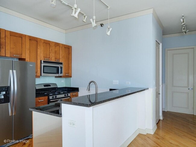 Building Photo - 170 W Polk St