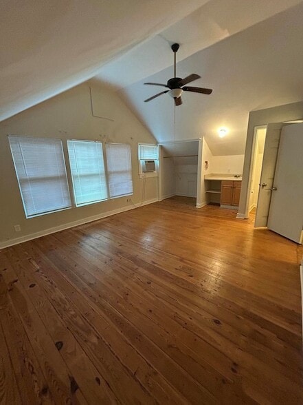 Building Photo - 431 S M St