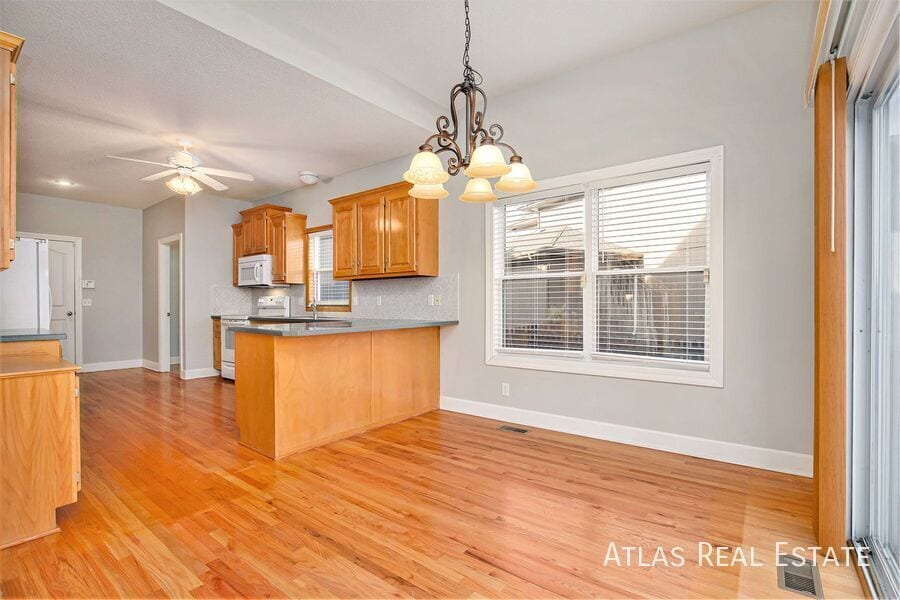 Building Photo - 1113 SW Blazing Star Dr