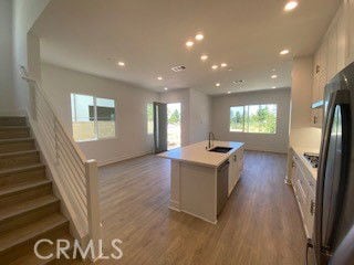 Building Photo - 291 Novel