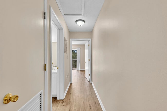 Building Photo - 772 Rockport Ct