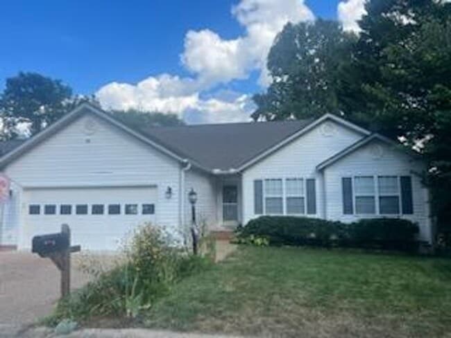 Building Photo - 3 Bedroom Waterfront Ranch Home Ashbrook S...
