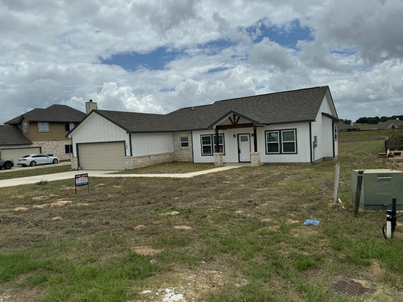 Building Photo - 180 Turnberry Dr