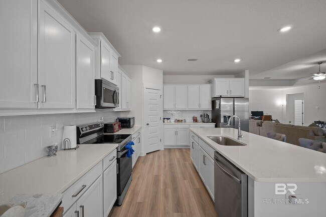 Building Photo - 25299 Thistle Chase Dr