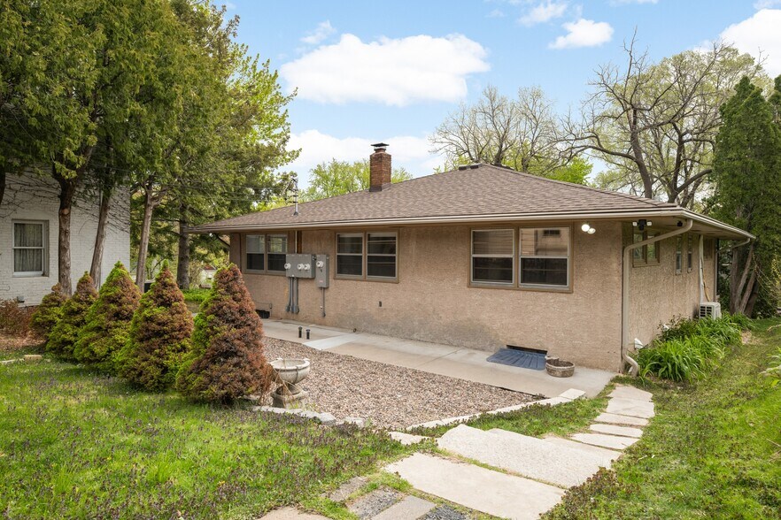 Building Photo - 895 Humboldt Ave