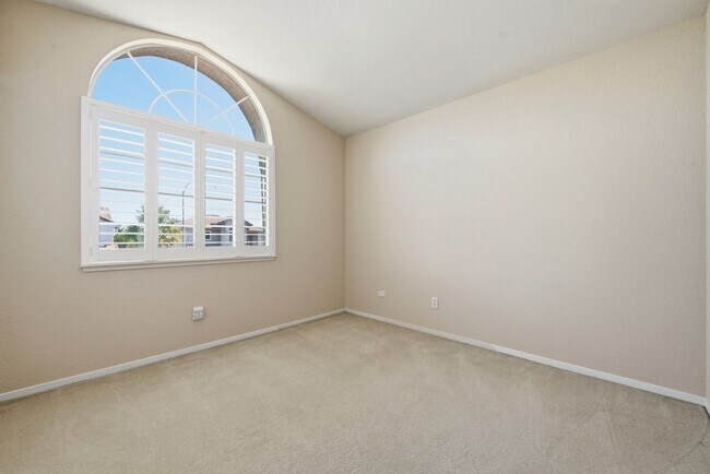 Building Photo - 4125 Fireside Ct