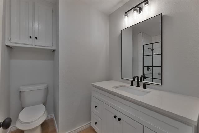 Building Photo - 2321 Quail Hollow Dr