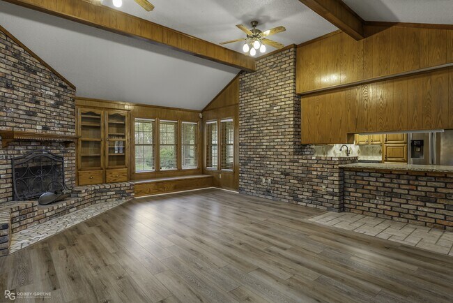 Building Photo - 5425 Modica Lott Rd