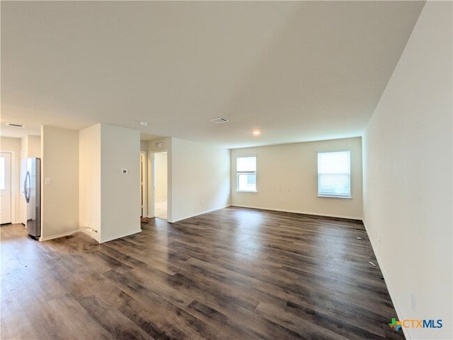 Building Photo - 744 Heartseed Ave