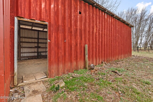 Building Photo - 58 Riverside Ln