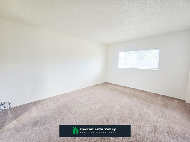 Building Photo - 8337 Sutter Buttes Way